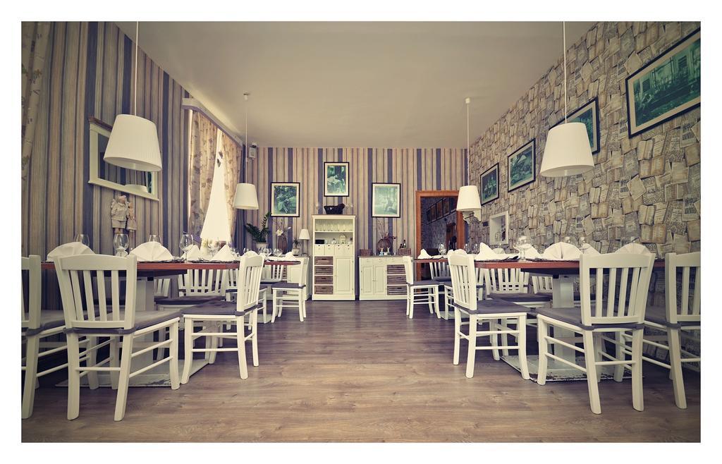 Restaurace Stara Lipa Hotel Ceska Lipa Exterior photo