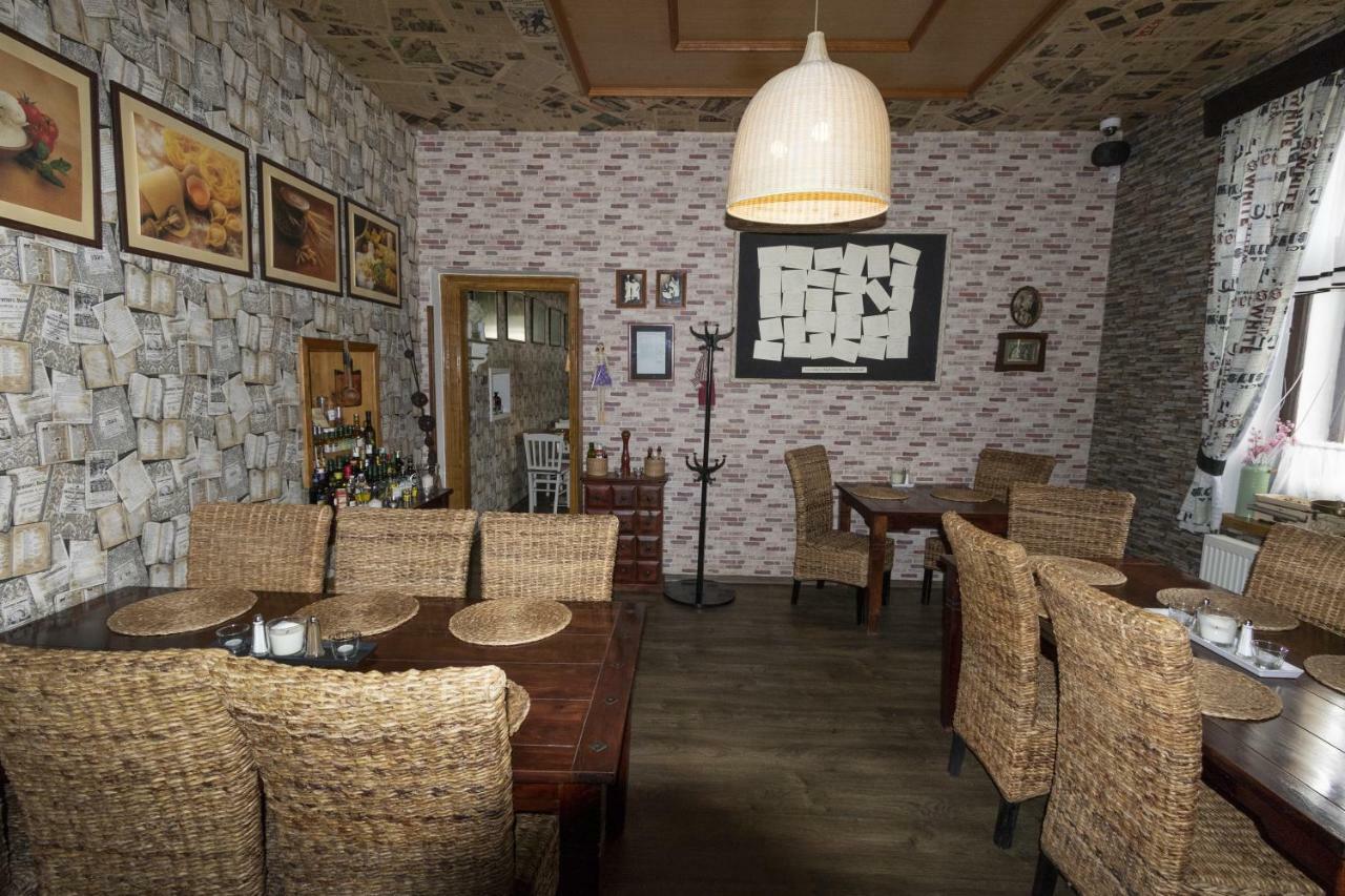 Restaurace Stara Lipa Hotel Ceska Lipa Exterior photo